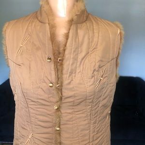 Diyuange Vest